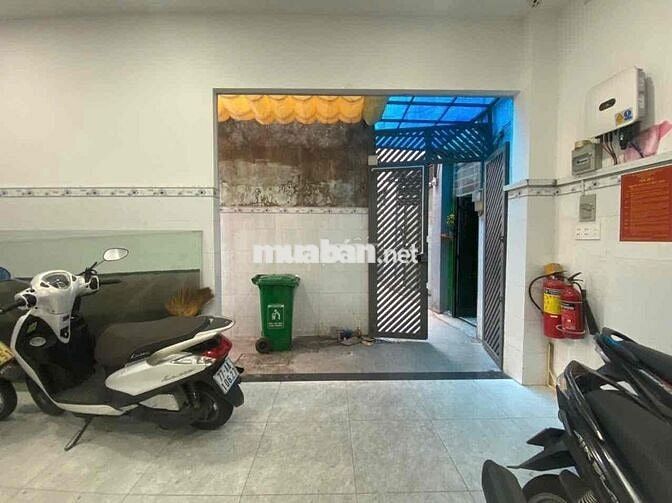 Bán Căn Hộ Dịch Vụ Đường Điện Biên Phủ Cách Q1 5Phút .