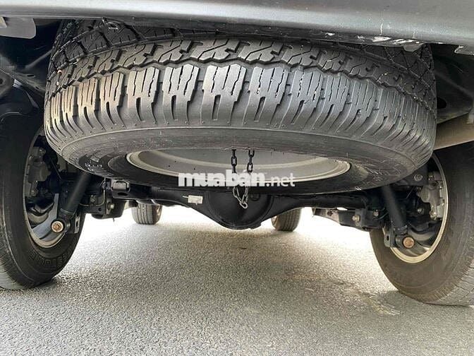 Toyota Fortuner 2017 2.4G 4x2 - 180000 km