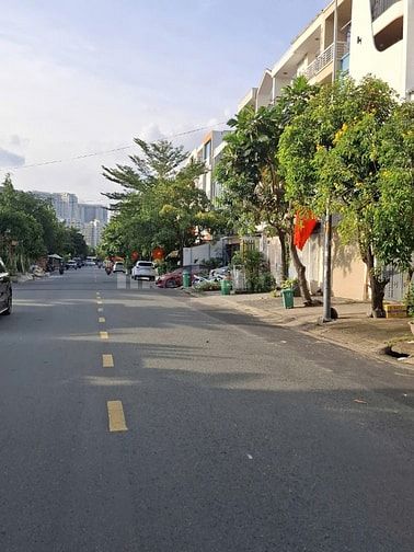 Bán nhà mặt tiền Bùi Tá Hán phường An Phú Quận 2 giá 18,5 tỷ