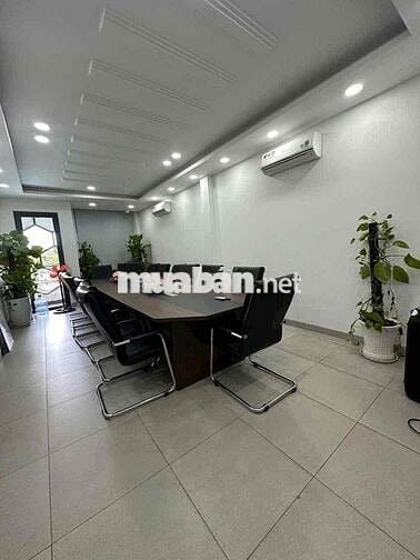 Cho thuê Nhà 1 trệt 2 lầu Mặt Bằng VP kinh doanh MT đường P Trường Tho