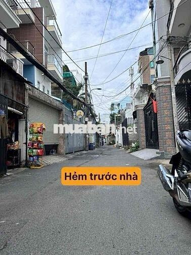 Nhà đối diện Lotte mart Gò Vấp 4 tầng sẵn dòng tiền