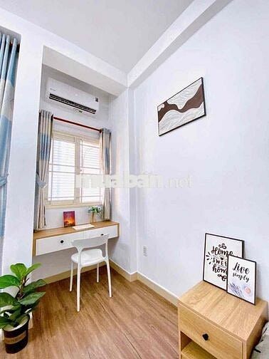 cho thuê phòng trọ ban công tách bếp gần DH Tài Chính Marketing