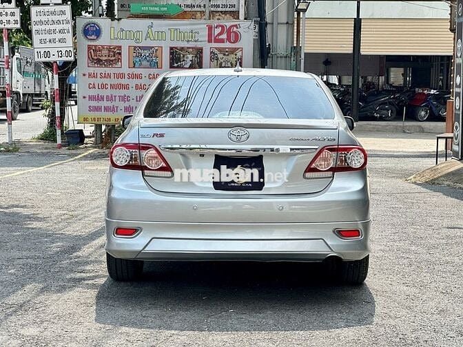 Toyota Corolla Altis 2013 2.0