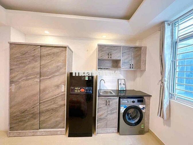 🌈 Còn Một Phòng Studio 25m2 Ở CMT8 Gần Các Trường HS UEH HOU