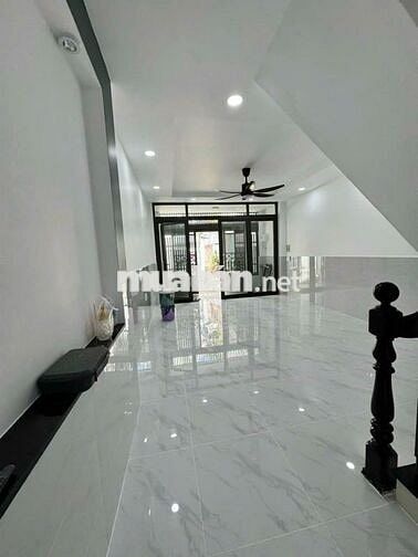 Thanh lý nhanh căn nhà 46.2m2 ngay Lê Bình, Tân Bình/ 5 Tỷ 520/ SHR
