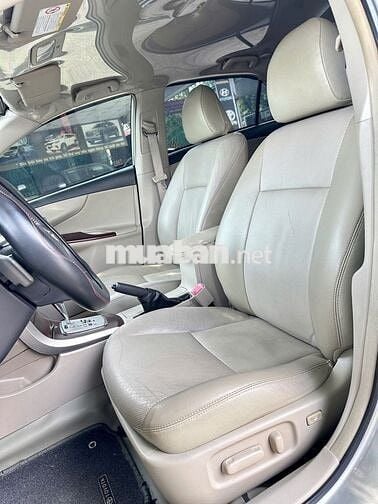 Toyota Corolla Altis 2013 2.0