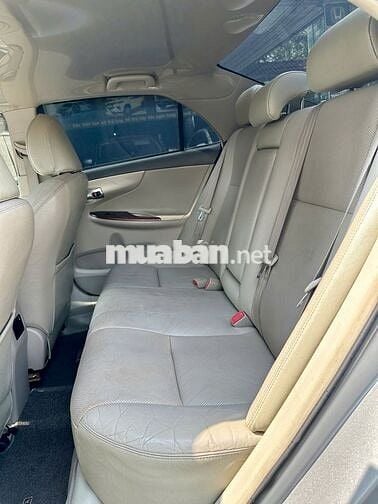 Toyota Corolla Altis 2013 2.0
