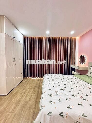 SIÊU PHẨM CĂN DUPLEX BAN CÔNG VIEW ĐẸP THANG MÁY