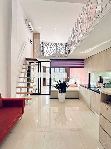 SIÊU PHẨM CĂN DUPLEX BAN CÔNG VIEW ĐẸP THANG MÁY