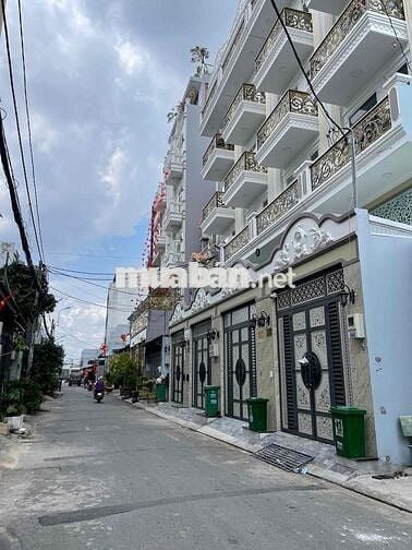 NHÀ 2TẦNG 4x20 ĐÚC 3PN - HẺM 8M THÔNG