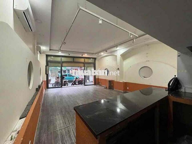 Cho thuê nhà mặt tiền Q1, 85 Nguyễn Cư Trinh, 6x11m, giá 45 triệu