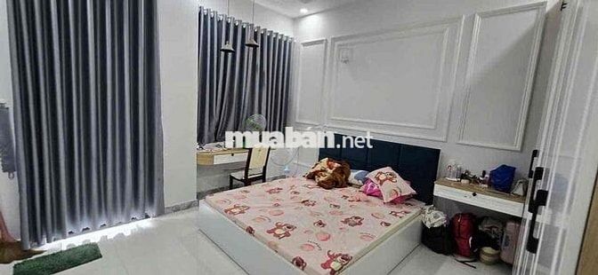 NHÀ 2TẦNG 4x20 ĐÚC 3PN - HẺM 8M THÔNG