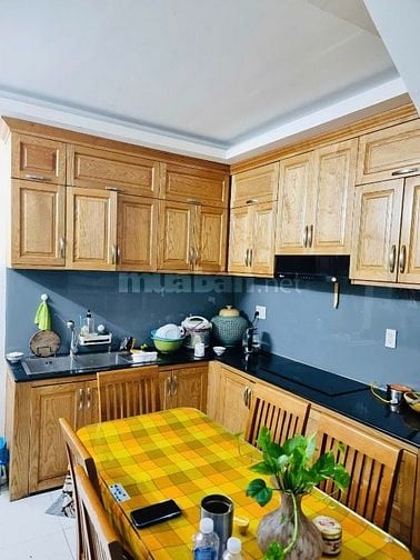 Bán nhà gấp đường Lê Liễu, dt 4mx10m, đúc 3.5 tấm,giá 5.95 tỷ (tl nhẹ)