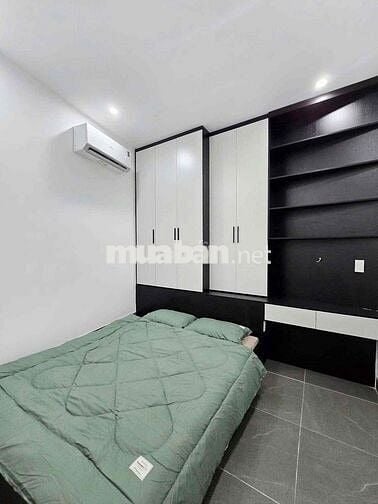 Nhà 2 tầng mới 2 mặt kiệt thoáng mát