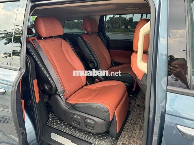 Kia Carnival 2023 Signature 2.2D - 48000 km