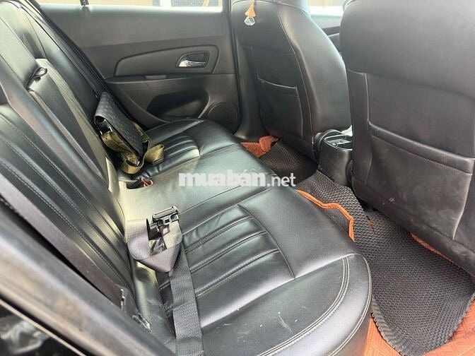 Chevrolet Cruze số sàn 2017 – Xe gia đình chuẩn