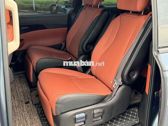 Kia Carnival 2023 Signature 2.2D - 48000 km