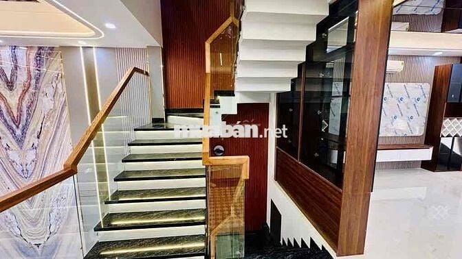 BÁN NHÀ HẺM XE HƠI – LG2 – NGANG 4.5M – BÌNH TRỊ  ĐÔNG