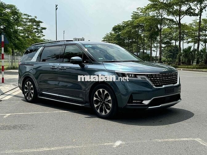 Kia Carnival 2023 Signature 2.2D - 48000 km