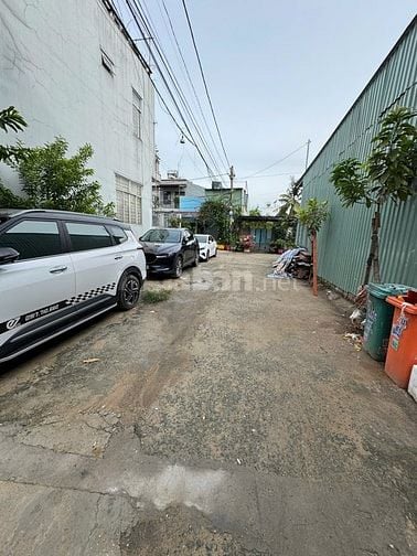 Chính chủ bán nhà shr 4*14m ,nhà có hẻm mặt sau thông thoáng