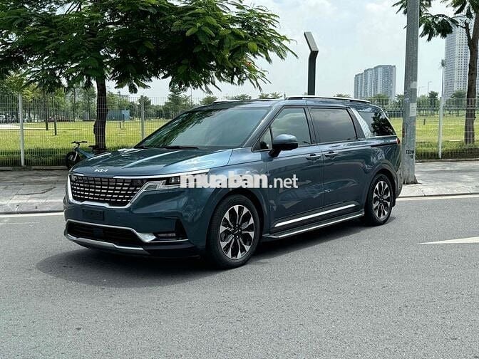 Kia Carnival 2023 Signature 2.2D - 48000 km