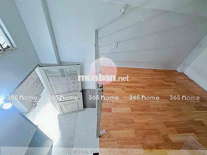 Phòng 25m2 máy lạnh gần KCX, UFM Q7