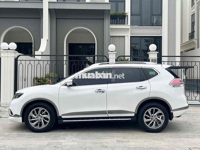 Nissan X trail 2017 2.5 SV 4WD Premium - 77000 km