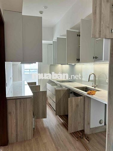 Cho thuê căn hộ chung cư Hoàng Quốc Việt