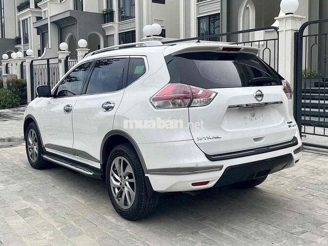 Nissan X trail 2017 2.5 SV 4WD Premium - 77000 km