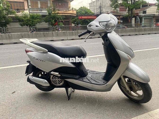 Honda lead êm đẹp như hình