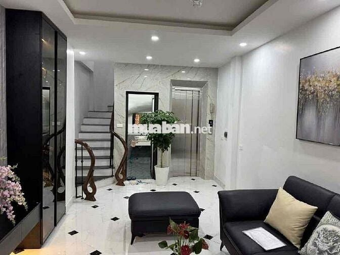 BÁN NHÀ ĐẸP XUÂN LA THANG THANG MÁY NGÕ THÔNG Ô TÔ