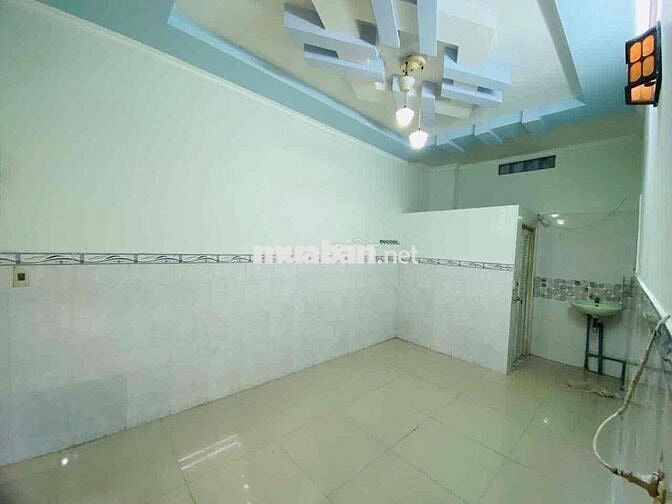 Nhà 3 phòng ngủ hẻm 3 Mậu Thân thông qua Mạc Thiên Tích