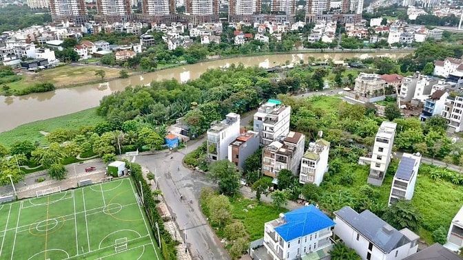Bán đất 3 mặt đường Lê Hữu Kiều , p Bình Trưng Tây – Quận 2 cũ
