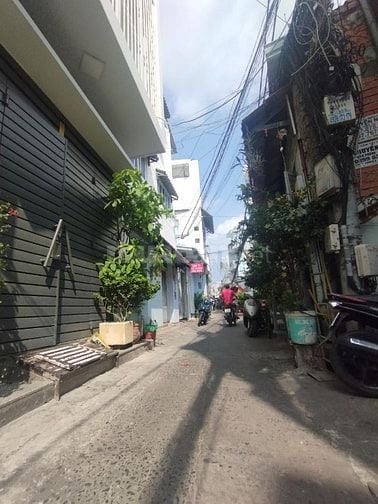 Bán nhà 60m2, hẻm ba gác, 4PN, Dương Bá Trạc, cầu Nguyễn Văn Cừ Quận 8