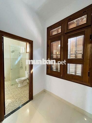 CHO THUÊ NHÀ 3 TẦNG MẶT TIỀN VÕ CHÍ CÔNG – HÒA XUÂN