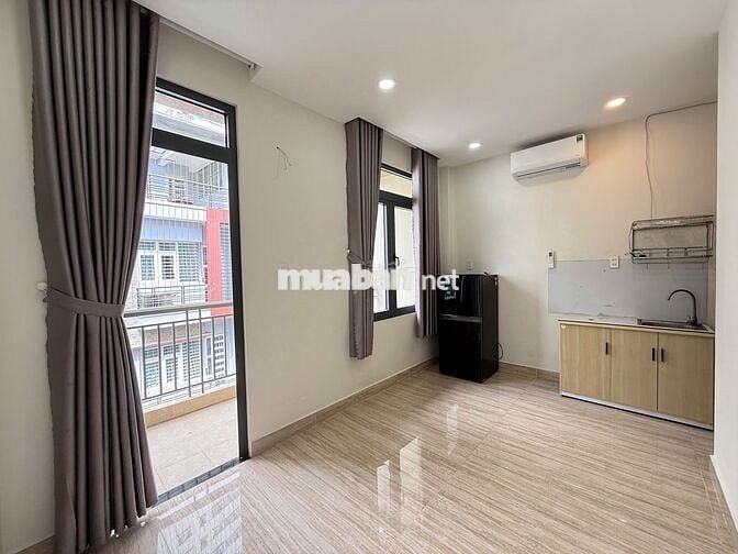 🌹STUDIO BAN CÔNG, FULL NỘI THẤT, Nước NLMT ngay chợ THẠCH ĐÀ