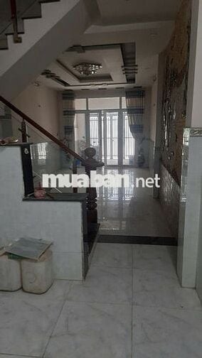 Cần bán nhà hẻm 390/72/ Quốc Lộ 1, Q. Bình Tân 51,9m2 (5tỷ6)