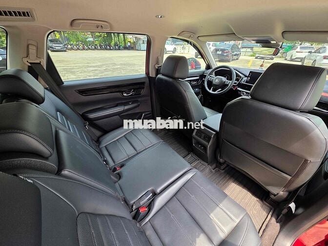 Honda CR V 2024 L - 11000 km