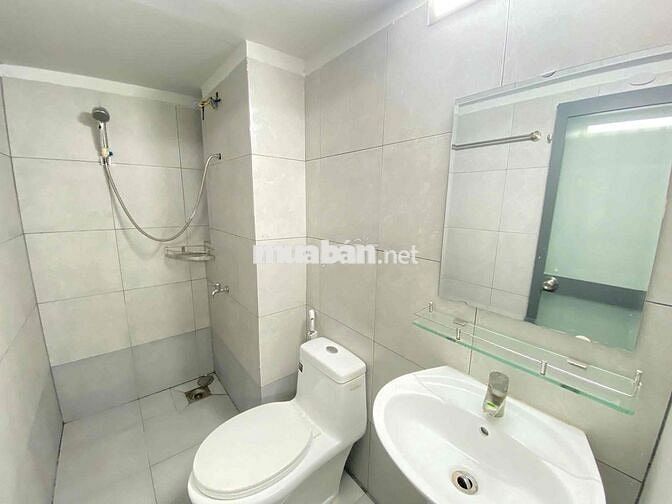 Duplex - Rộng Rãi - Thoáng Mát - CMT8 - Hoàng Văn Thụ - Ngã 4 Bảy Hiền