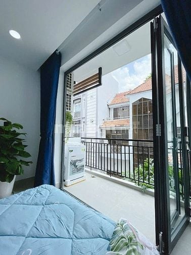 CHDV hẻm 6M Nguyễn Xí, 5 Tầng, 11P, HĐ thuê 48tr/th Giá 13.9 tỷ TL