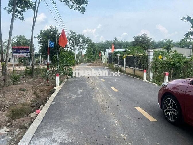 Đất Ngộp có sẵn thổ cư - Mặt tiền đường tại Xã Phước Thành, TP.HCM