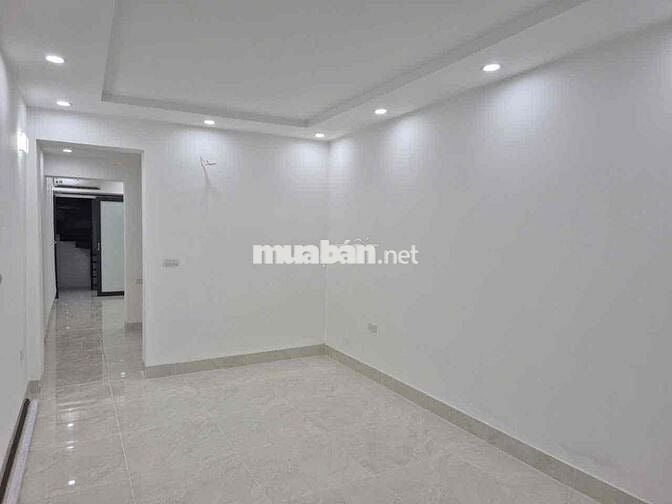 Bán tập thể phố Đào Tấn, Ba Đình. 2n 2vs. Giá 3.6 tỷ