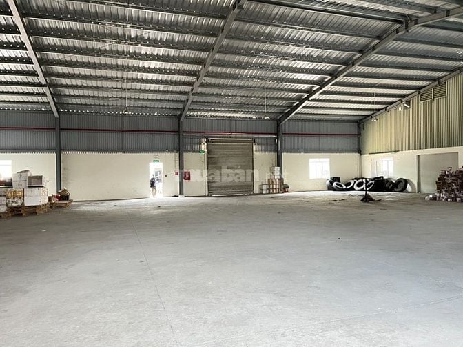 CHO THUÊ KHO, NHÀ XƯỞNG 810M2, SẴN ĐIỆN NƯỚC, PCCC, TRONG KCN HOÀ CẦM