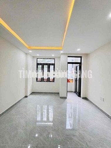 NHÀ MỚI 100% SẴN MÁY LẠNH TỪNG PHÒNG KDC LỘC VỪNG KỀ BÊN VẠN PHÚC P HB