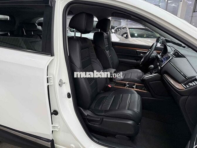 Honda CR V 2018 G - 30000 km Chủ Xe đi kĩ