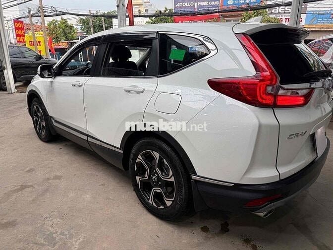 Honda CR V 2018 G - 30000 km Chủ Xe đi kĩ