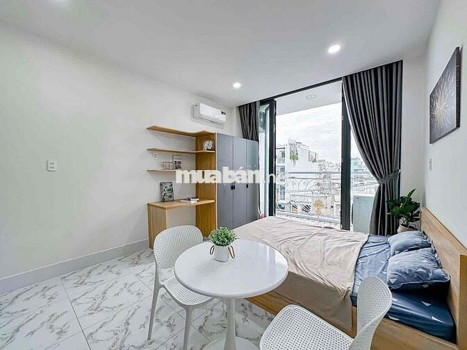 🏡CĂN HỘ BAN CÔNG RIÊNG ĐẦY ĐỦ NỘI THẤT NGAY SÂN BAY TÂN SƠN NHẤT 🏡