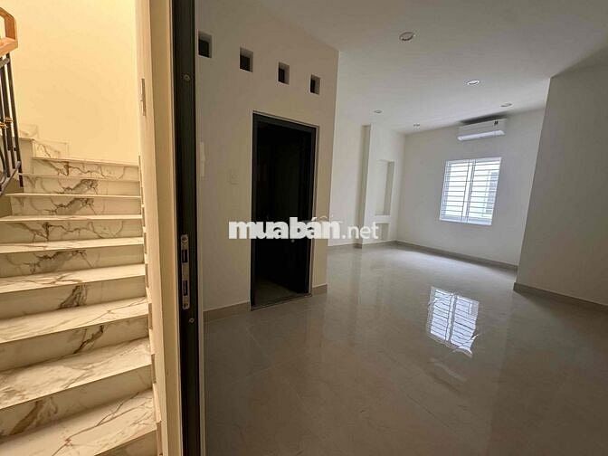 GÒ VẤP. CHDV 3 TẦNG. 84M2. THU NHẬP 25TR/TH. HXH TRƯỚC NHÀ. NHỈNH 6TỶ