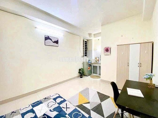CĂN HỘ GIÁ TỐT , NGAY ETOWN , SÁT HỌC VIỆN HÀNG KHÔNG , FULL NT