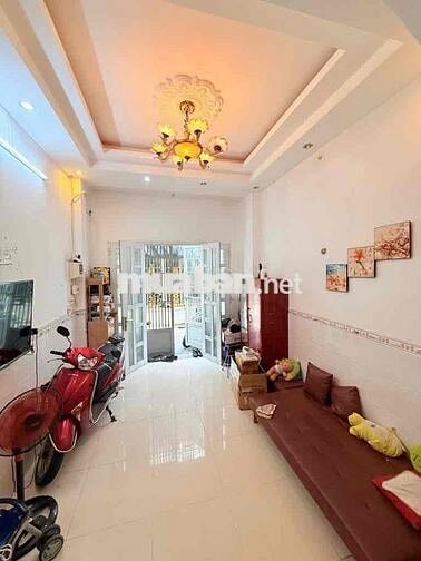 NHÀ 2 TẦNG - NGANG 3.5M - HXH - TẶNG NỘI THẤT - TÂN BÌNH KHU SÂN BAY